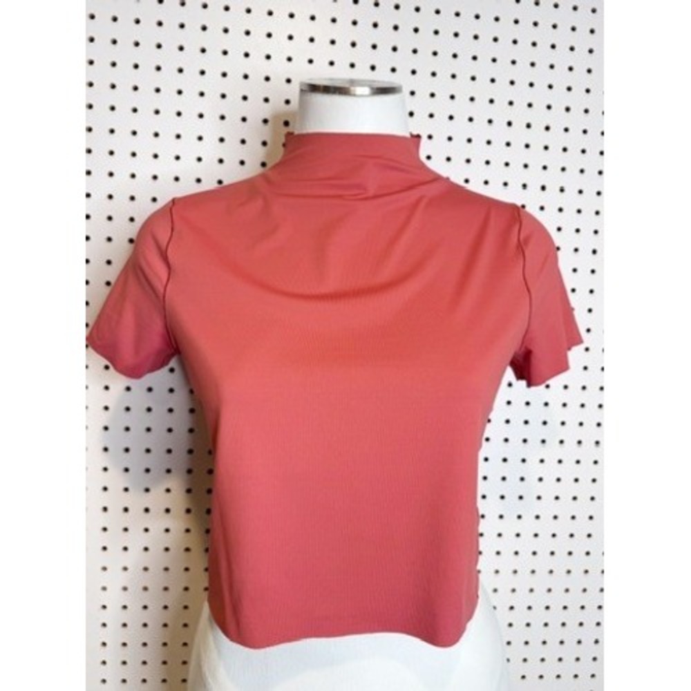 Left On Friday | Rays Short Sleeve Top in Camp (Pink) Slim Fit Cropped Large